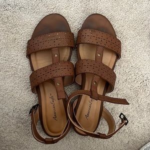 American Eagle Sandals